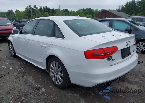 2015 Audi A4 2.0T Premium z USA, uszkodzony, nr VIN WAUBFAFL7FN038235